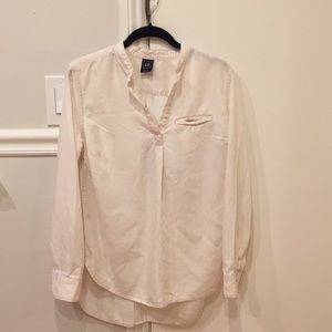 GAP maternity light pink blouse